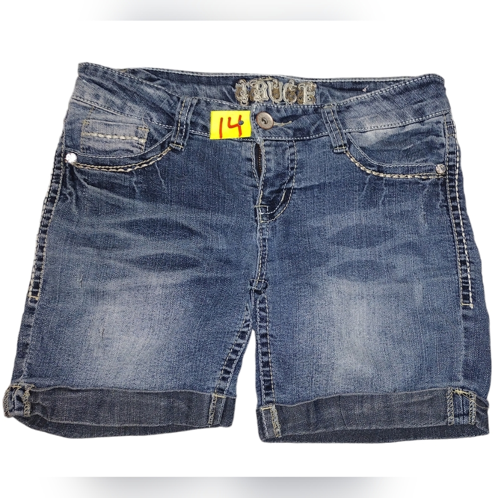 Truce jean shorts